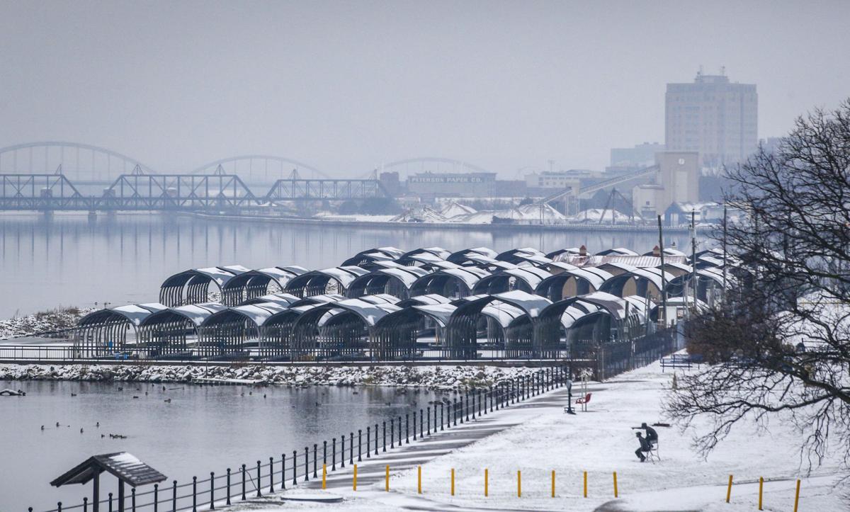 Photos Snowfall in Davenport Weather