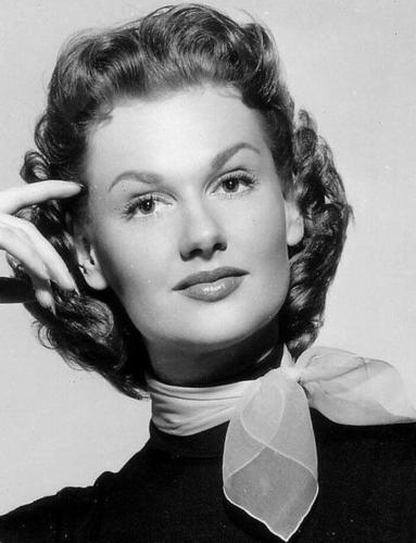 1941 Original Photo leggy cheesecake actress June Havoc models
