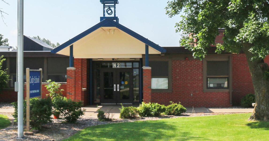 Mold growth at Cody Elementary leaves parents frustrated w delayed report