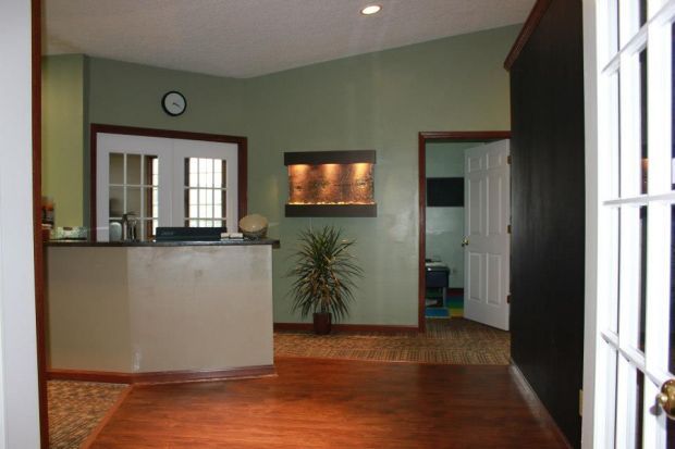 LiveWell Chiropractic & Wellness Center