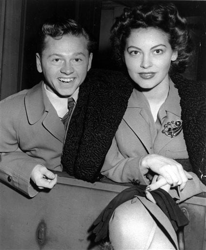 Mickey Rooney buried