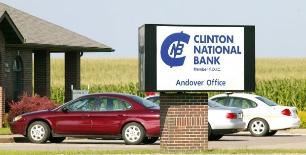 banks in andover ks