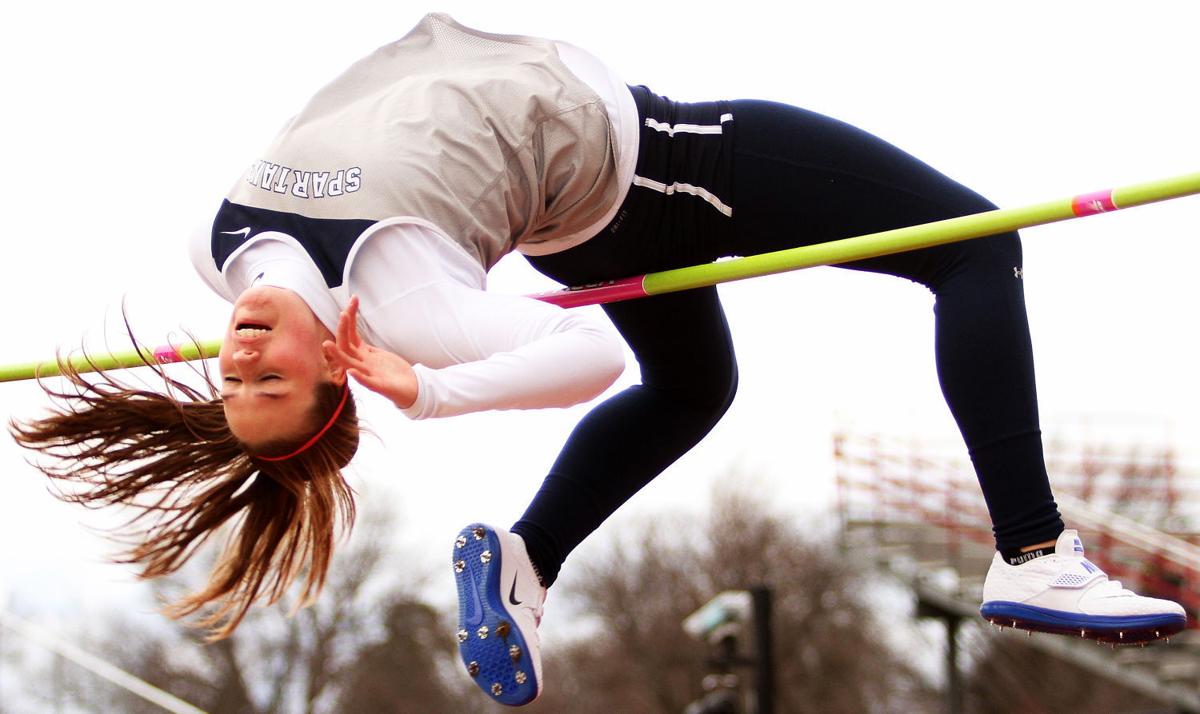 Pv Three Time State High Jump Champion Commits To Iowa High School Track Field Qcvarsity Com Qctimes Com