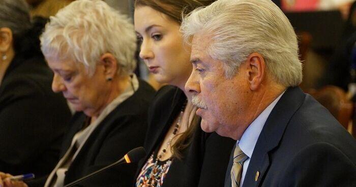 Illinois education leaders seek funds to help accommodate influx of migrants - Vimarsana News