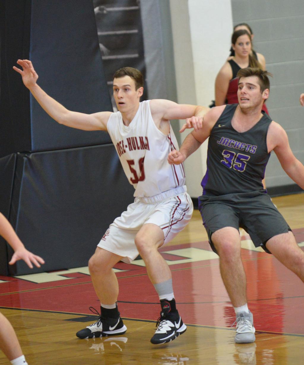 Pv Grad Flourishes On Court Classroom For Fightin Engineers