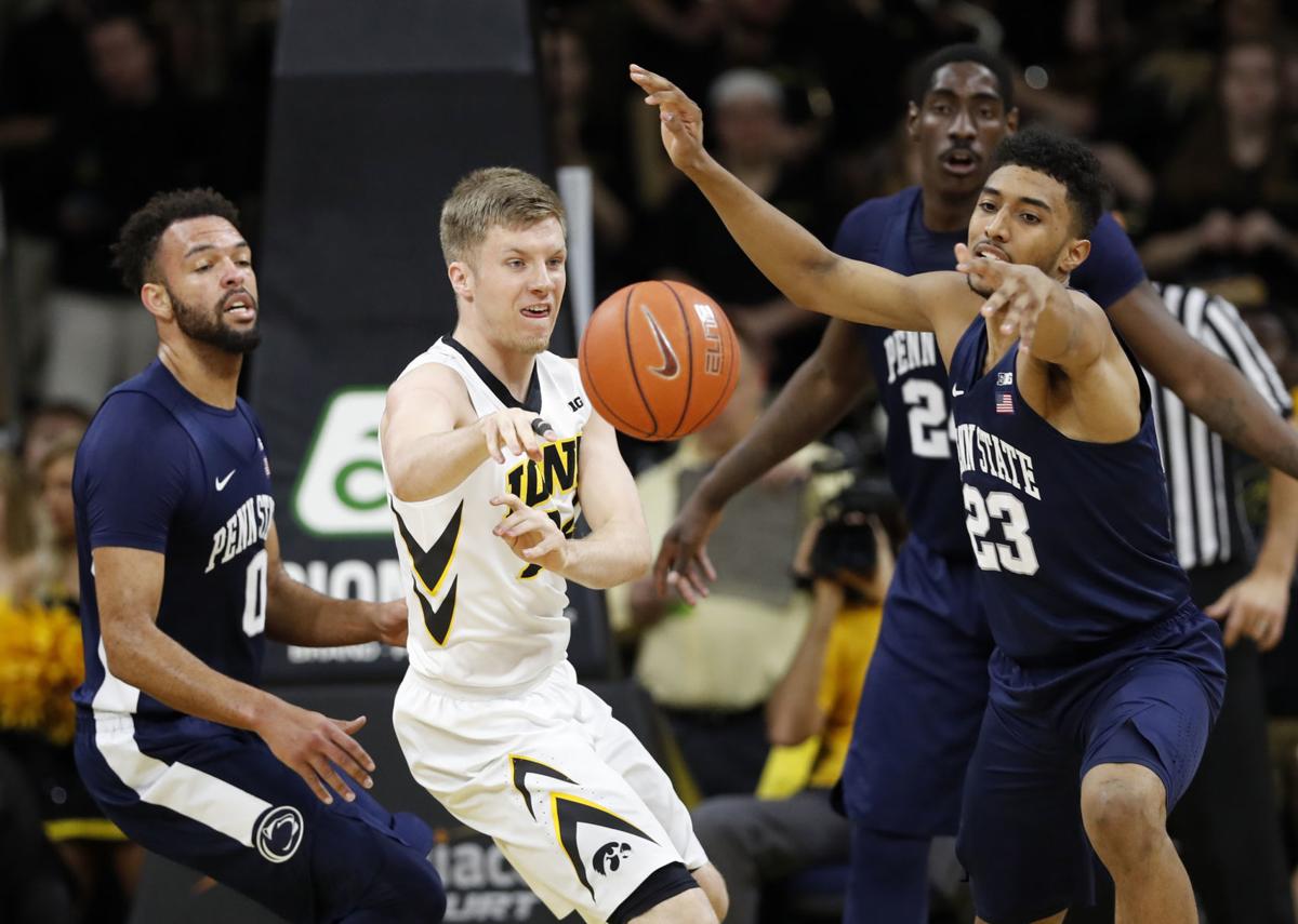 Wagner Ellingson Both Leaving Hawkeyes Iowa Hawkeyes Basketball