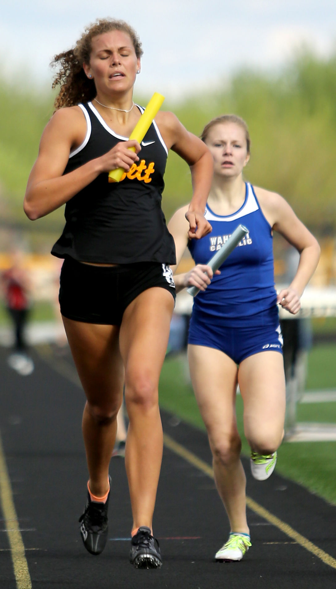 042017-Bett-Track-004