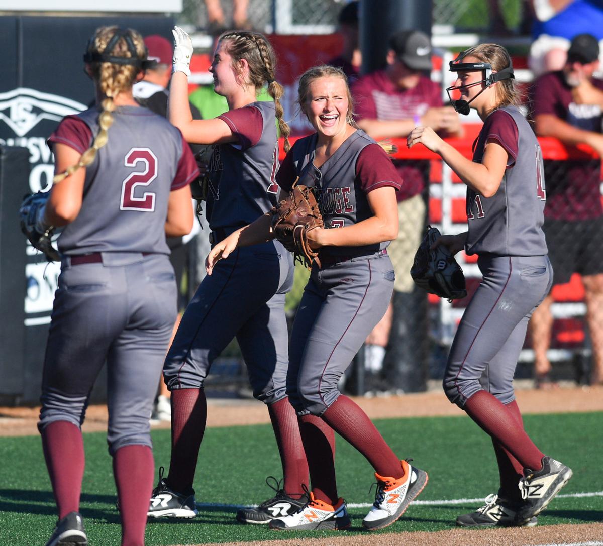 061621-qc-spt-2A-state-title-softball-006