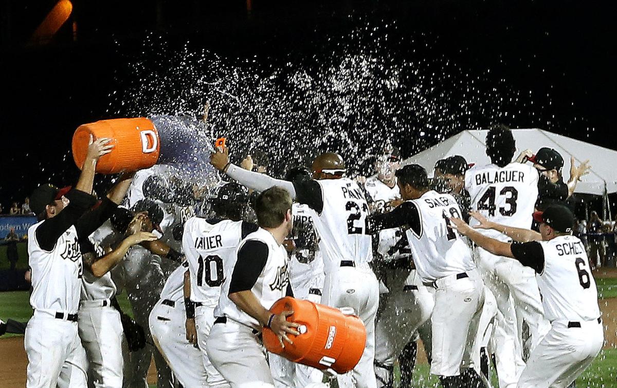 Bandits capture title in dominating fashion Midwest League Baseball