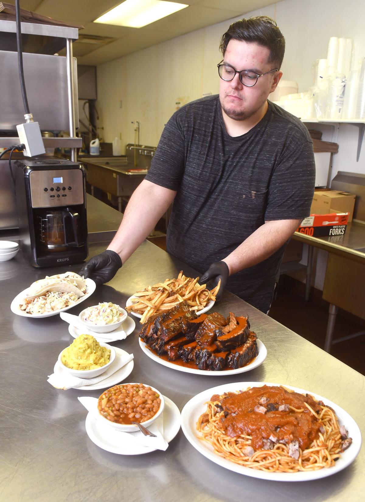 Damion S Rib Haven Brings The Jim S Rib Family Back To The East Moline Restaurant Scene Local News Qctimes Com
