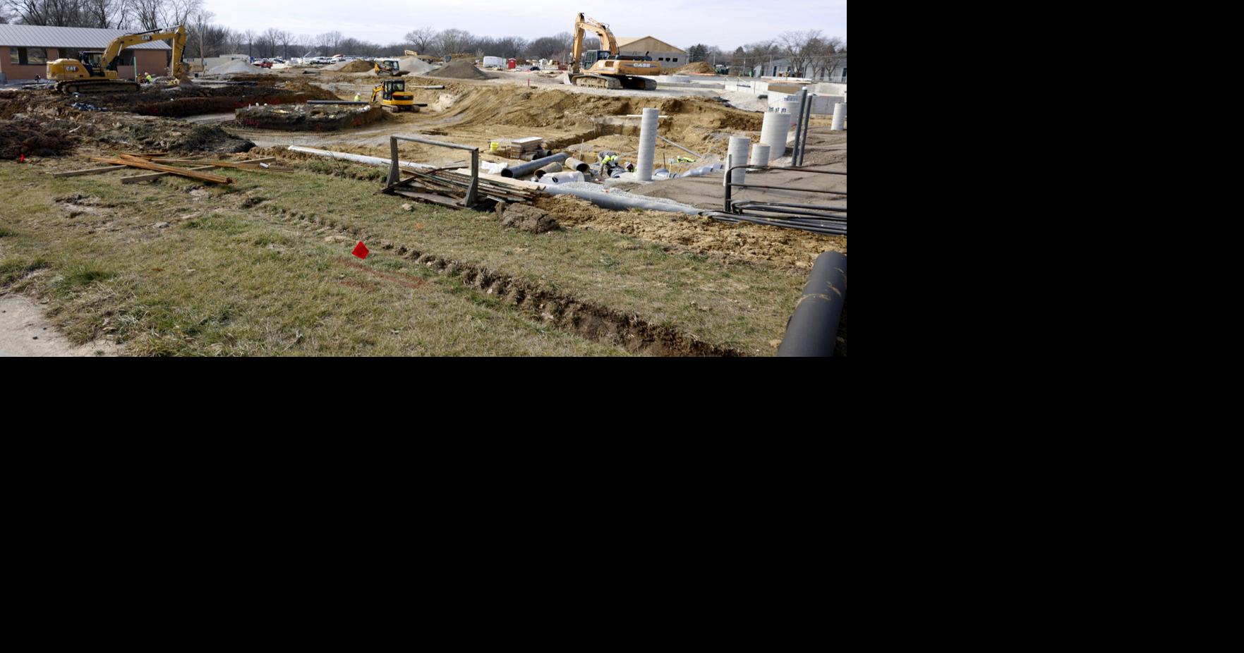 Bettendorf outdoor pool opening delayed until 2025