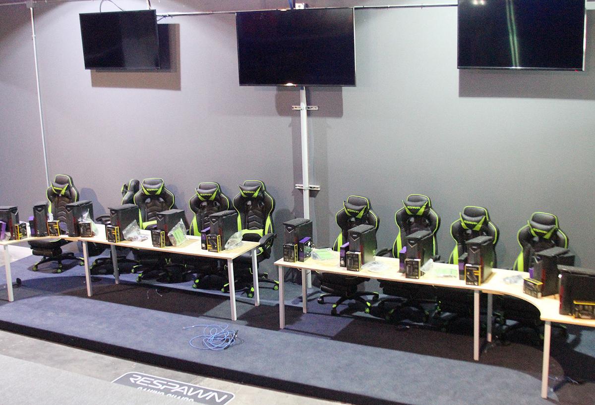 Davenport esports, VR gaming center opens before first tournament Business & Economy
