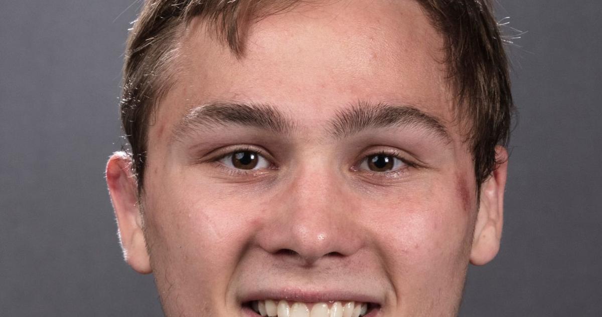 Cubbage Lee Lee returns as Hawkeyes take two duals