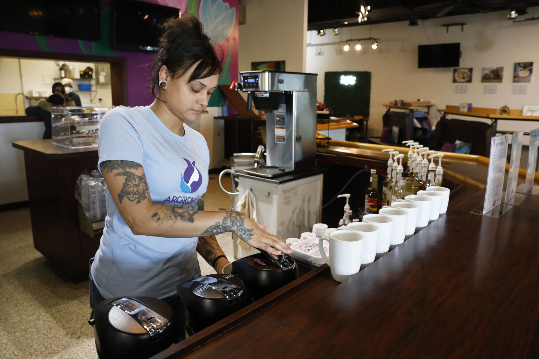 Quad Cities Chamber gives report on local economy, GDP