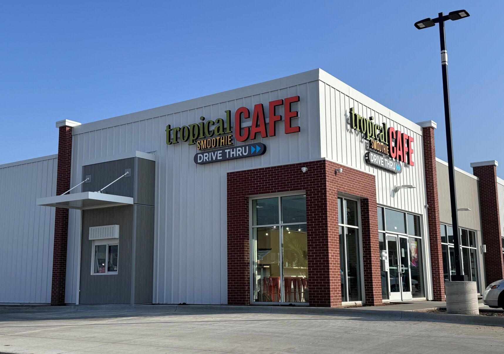 Tropical Smoothie Cafe 2.jpg