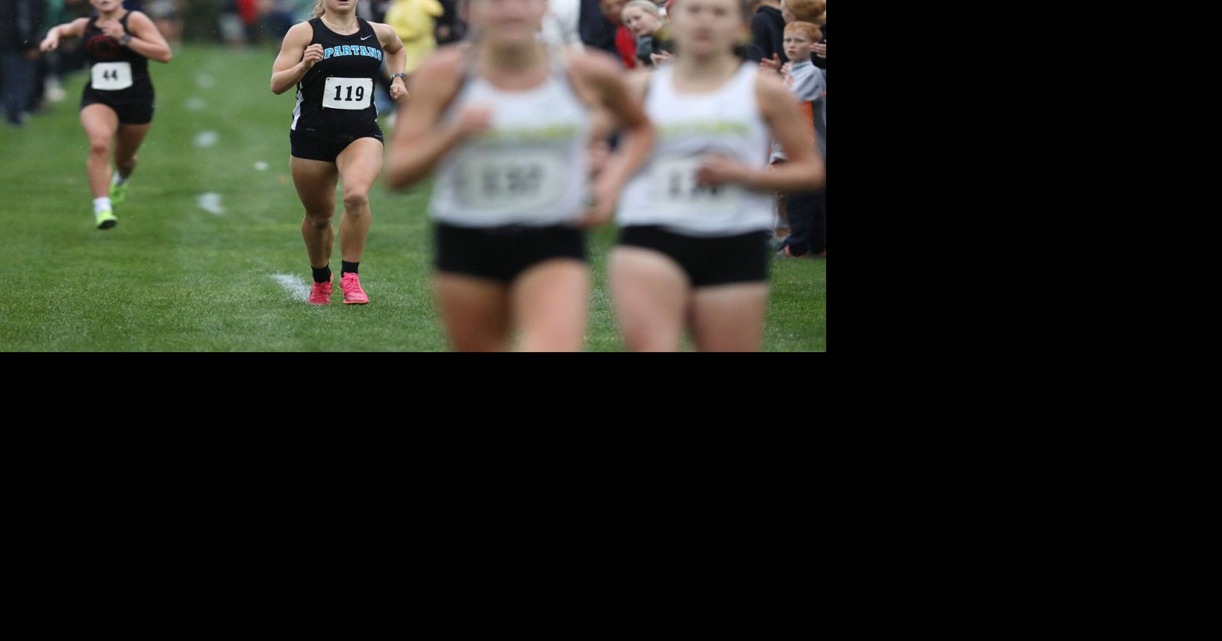 IOWA PREP CROSS COUNTRY: Pleasant Valley girls win 4A State Qualifiers