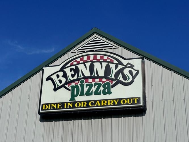 Benny's Pizza Milan.jpg