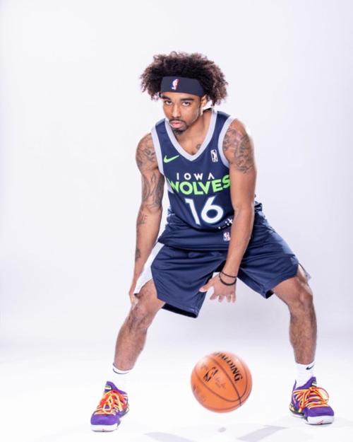 CJ Carr