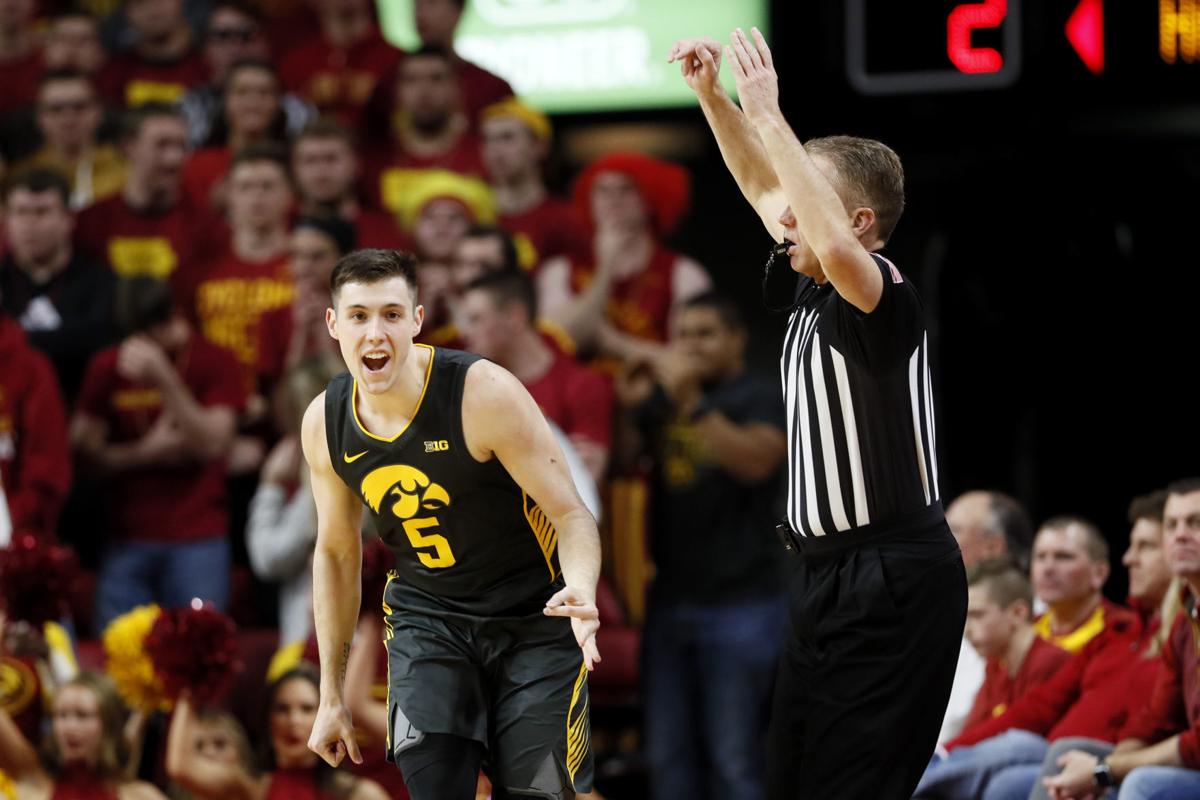 Hawkeyes Fredrick Grew Up Watching Cincinnati College Sports Qctimes Com