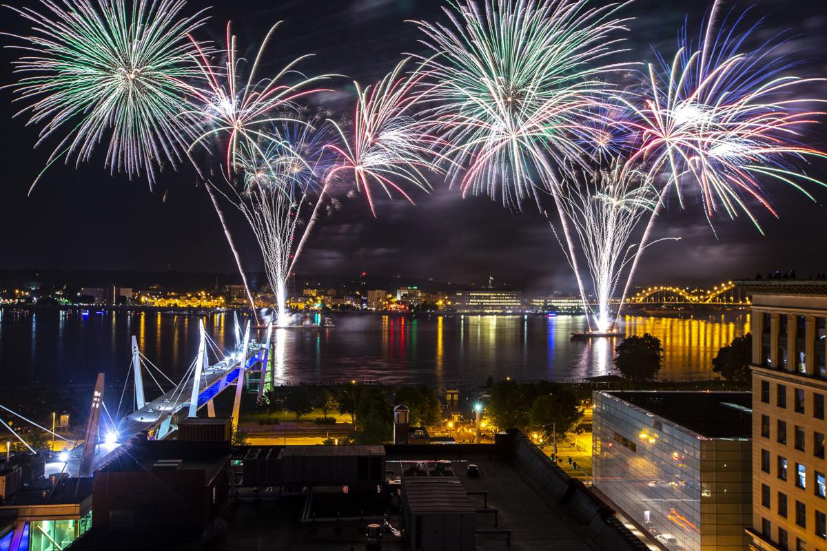 Davenport moves forward with fireworks show Local News