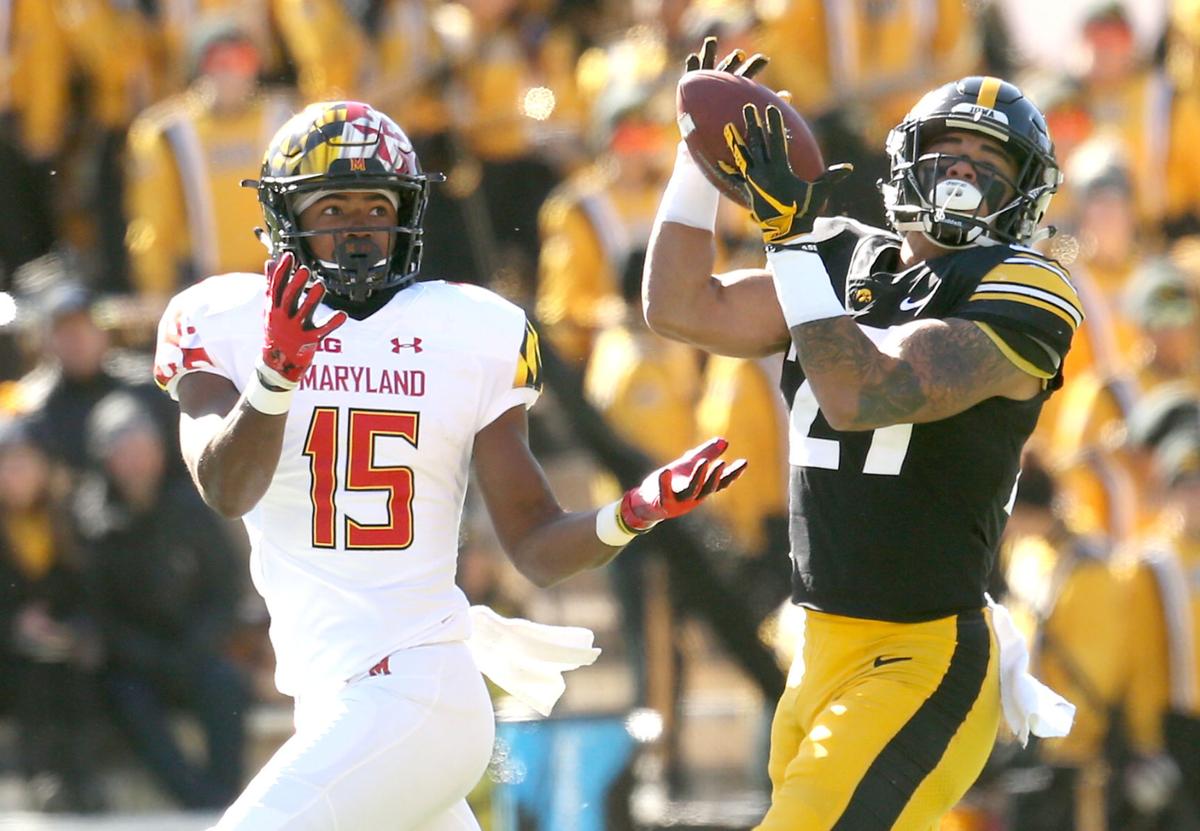 Hawkeyes Hooker Leaves For Nfl Draft Hawkmaina Qctimescom