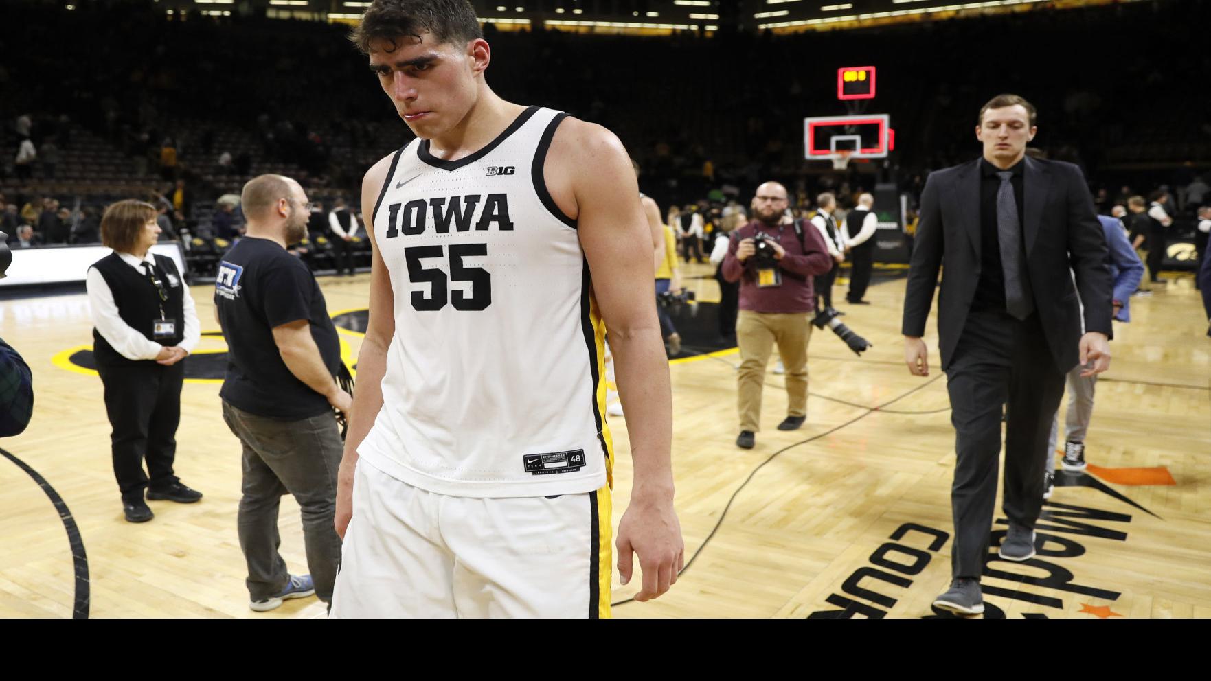 Hawkeye Illini Battle Is Now A Showdown For Final Double Bye