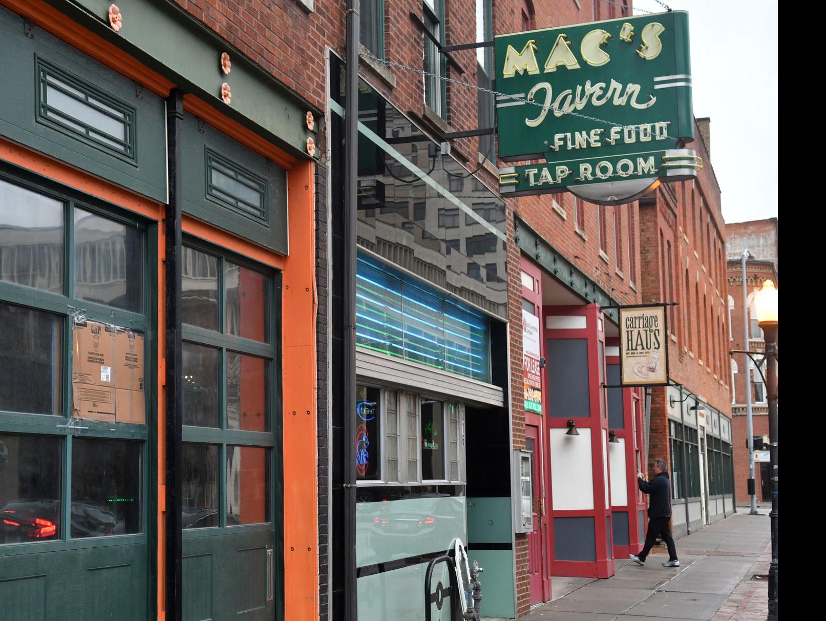 Iowa House committee advances nuisance bar bill pushed by city of Davenport  | Politics and elections | qctimes.com