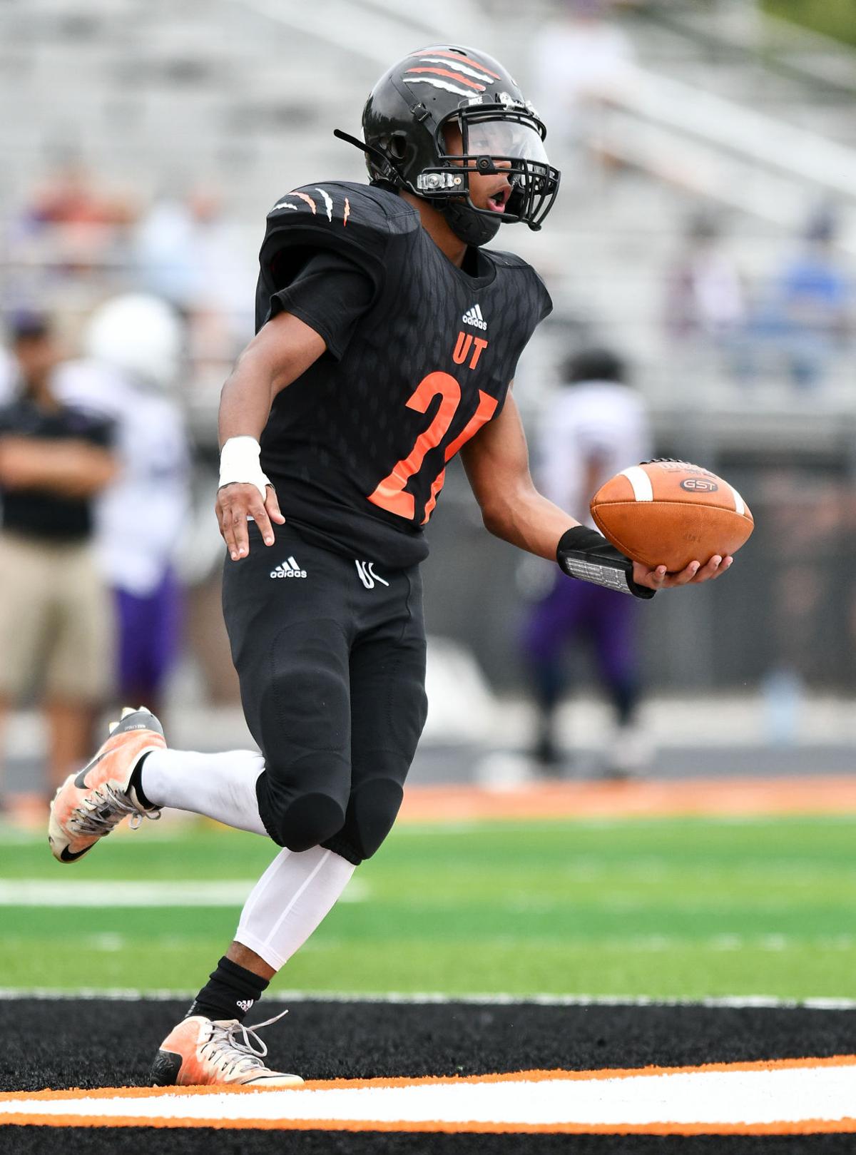 Panthers Re Open Soule Bowl In Style High School Football