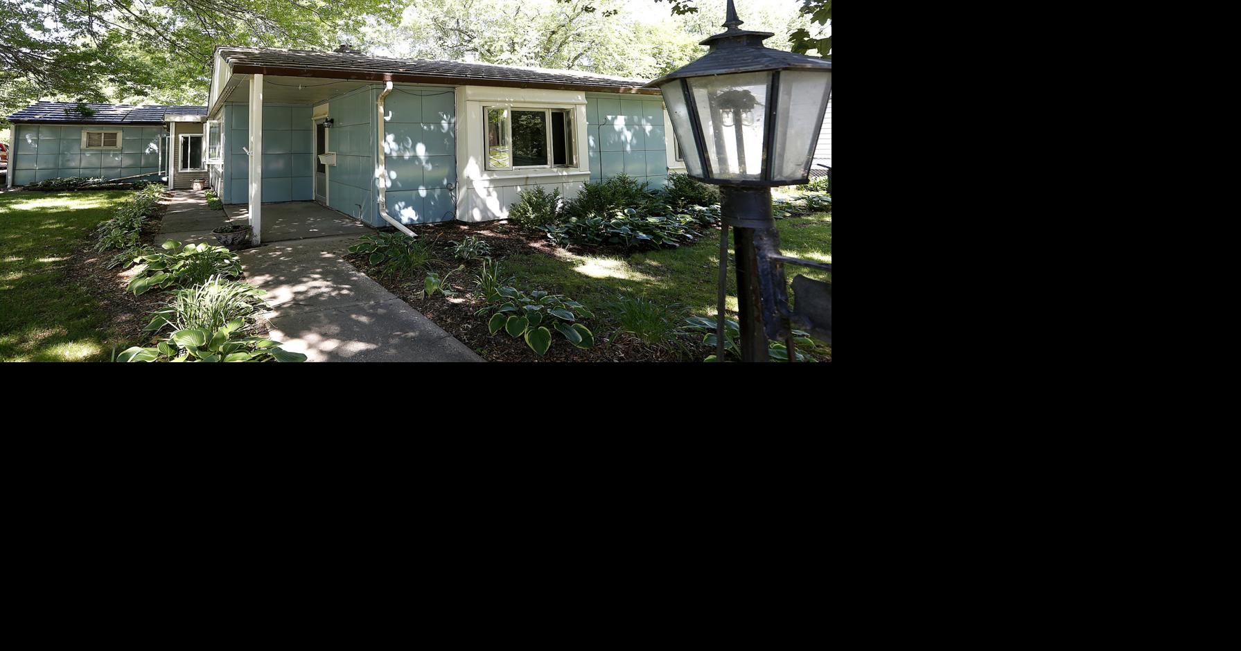 What's that funnylooking house?