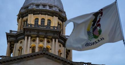 Illinois Democratic lawmakers build on recent policy wins in spring session Illinois Democratic lawmakers build on recent policy wins in spring session