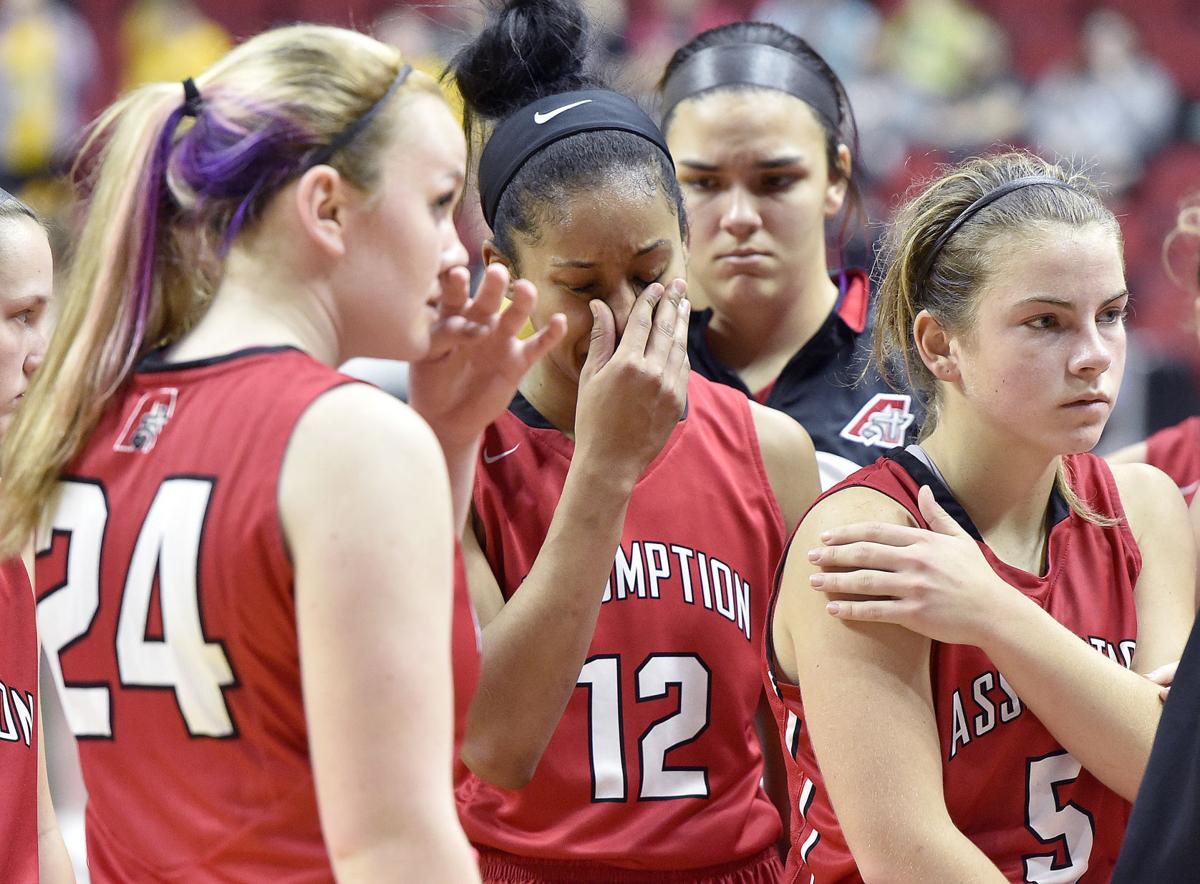 Davenport Assumption vs Center Point-Urbana state basketball