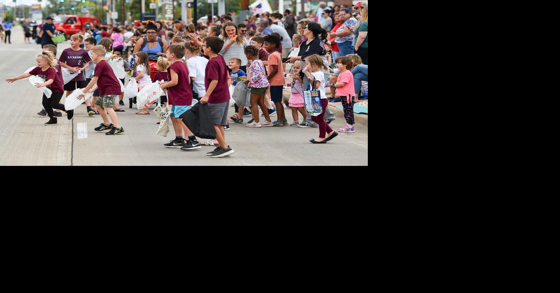 Photos Moline's parade