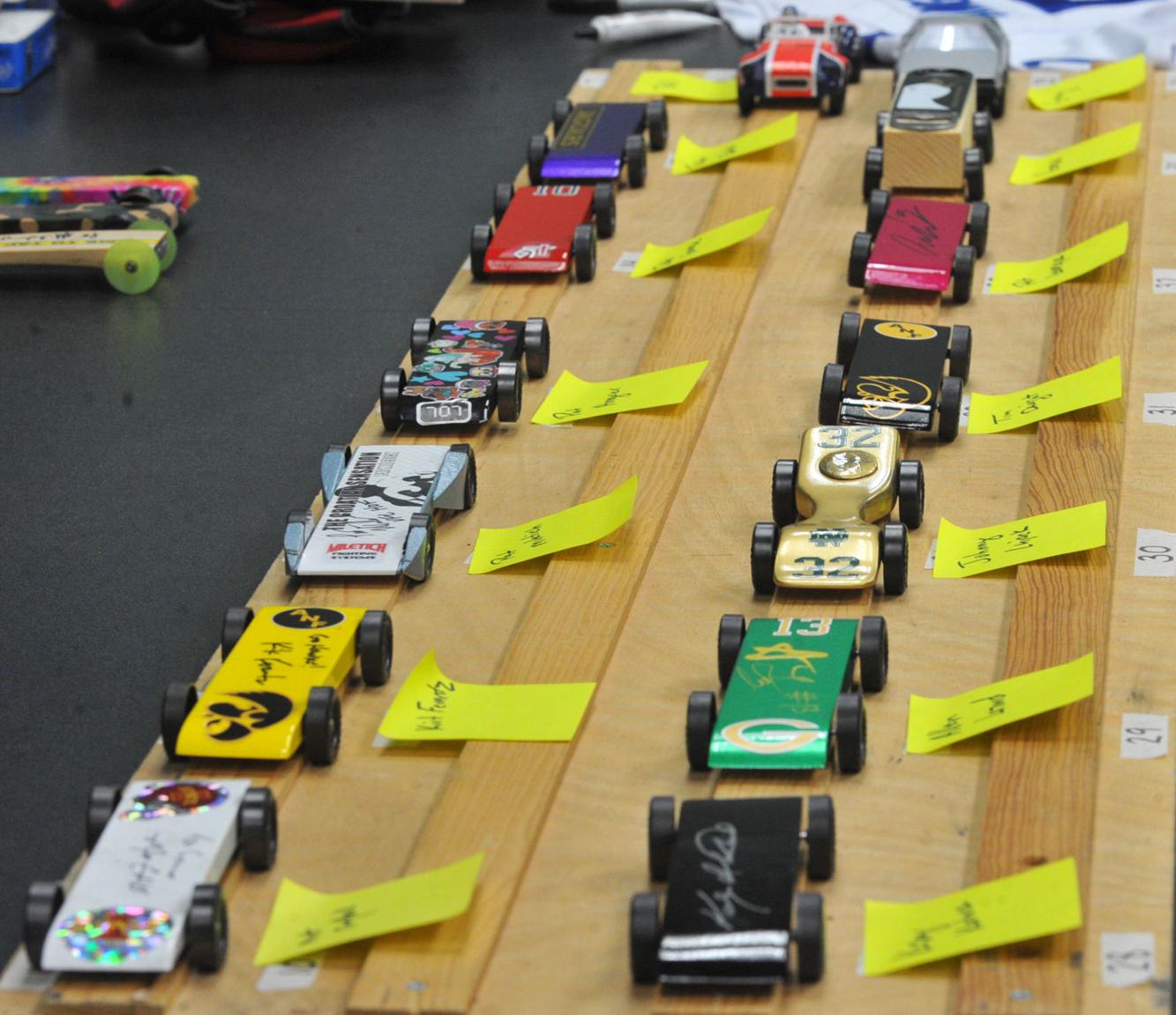 Photos Dwyer and Michaels 97X Celebrity Pinewood Derby