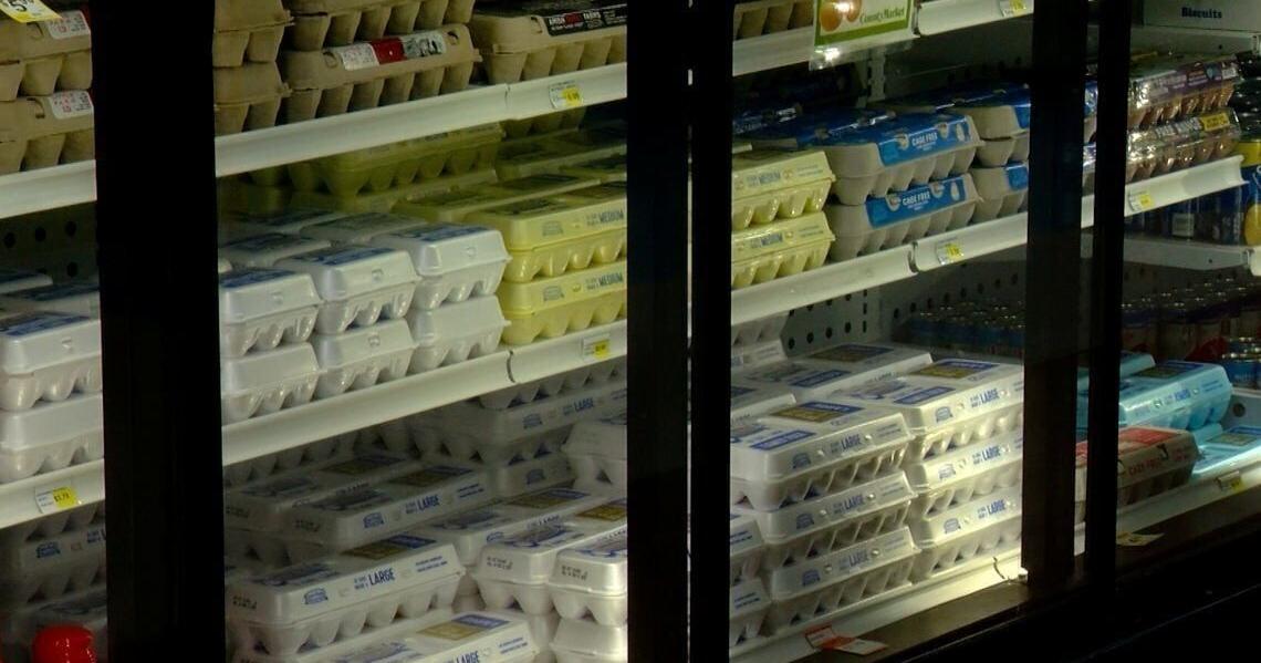 Almost 2 million in Illinois may lose SNAP benefits amid US budget stalemate