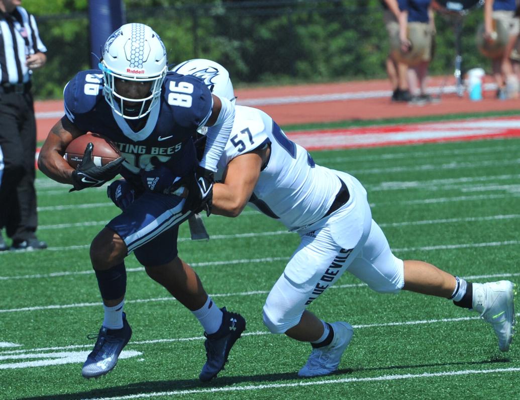 Photos University of Wisconsin Stout beats St. Ambrose Fighting Bees 357