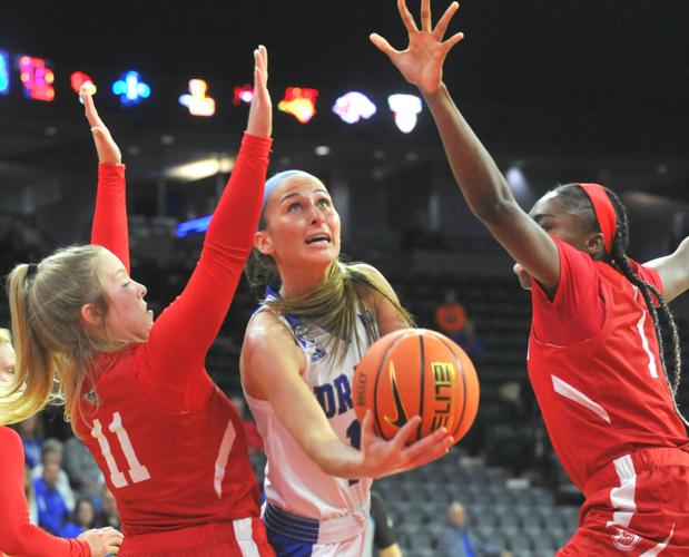 Drake pulls away from Bradley in fourth | College Sports ...