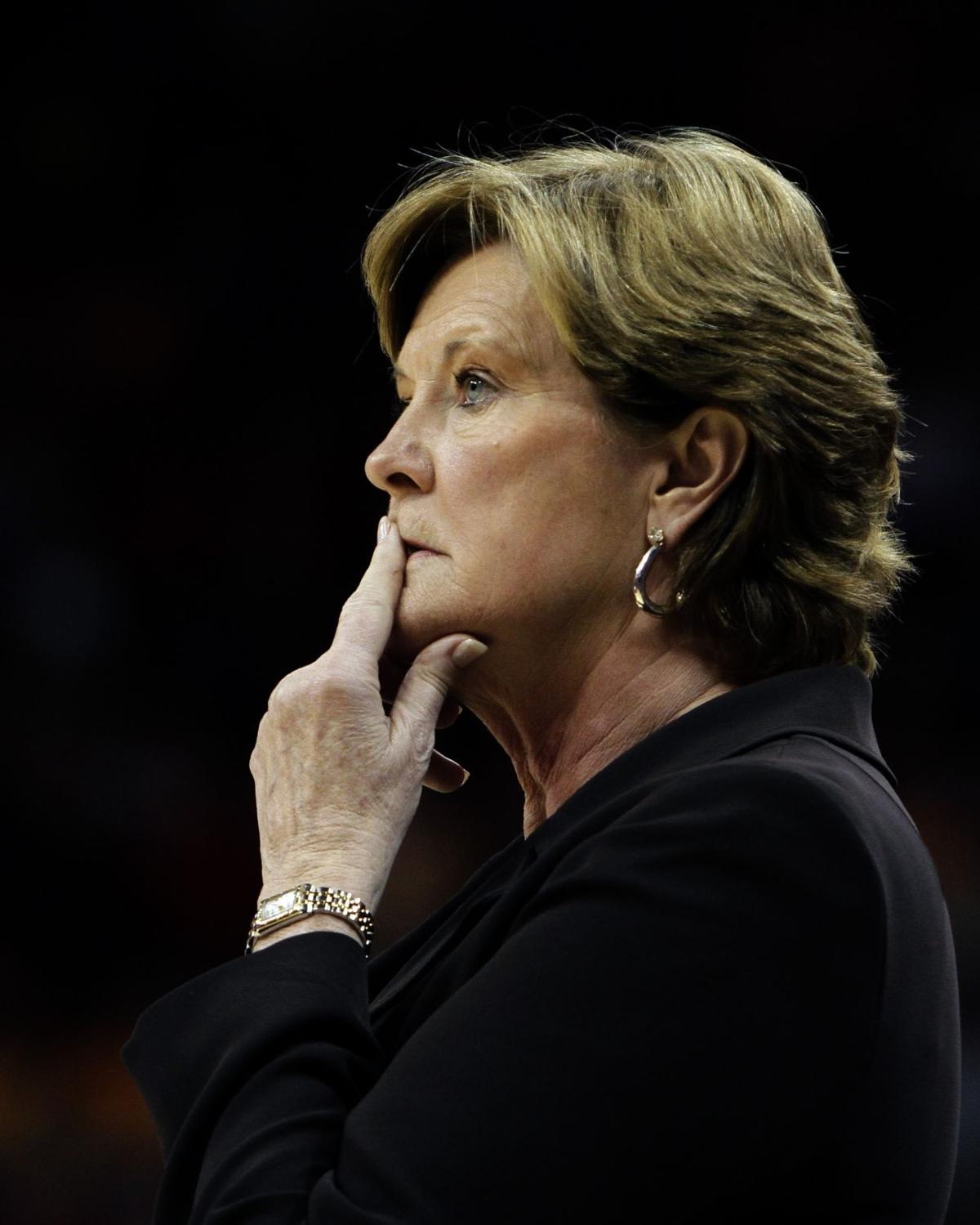 Obit Pat Summitt Basketball