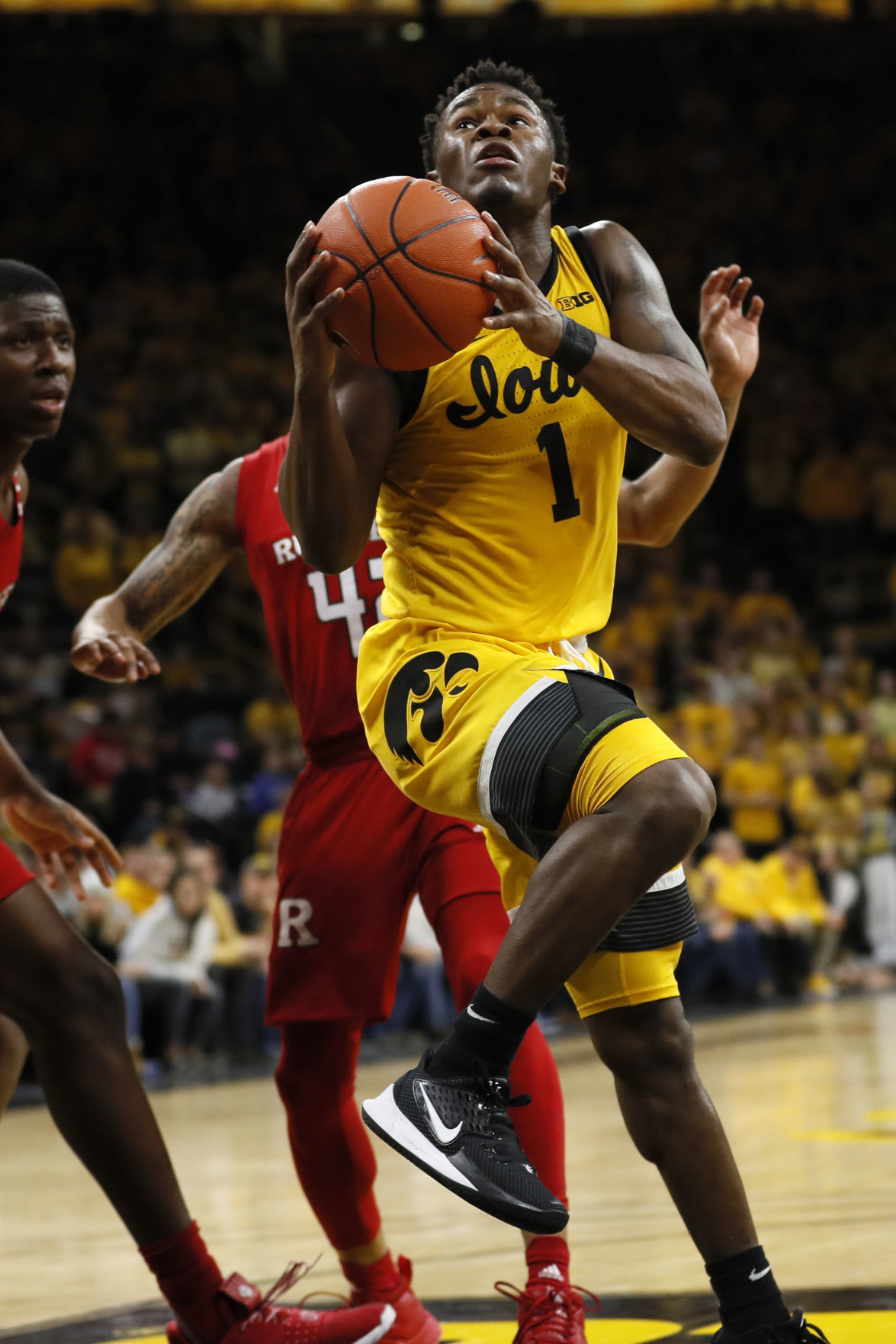 Coss Toussaint gives Hawkeyes �another dimension