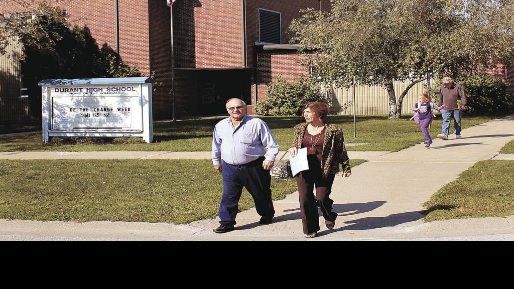 Durant School Board reinstates its embattled principal Local