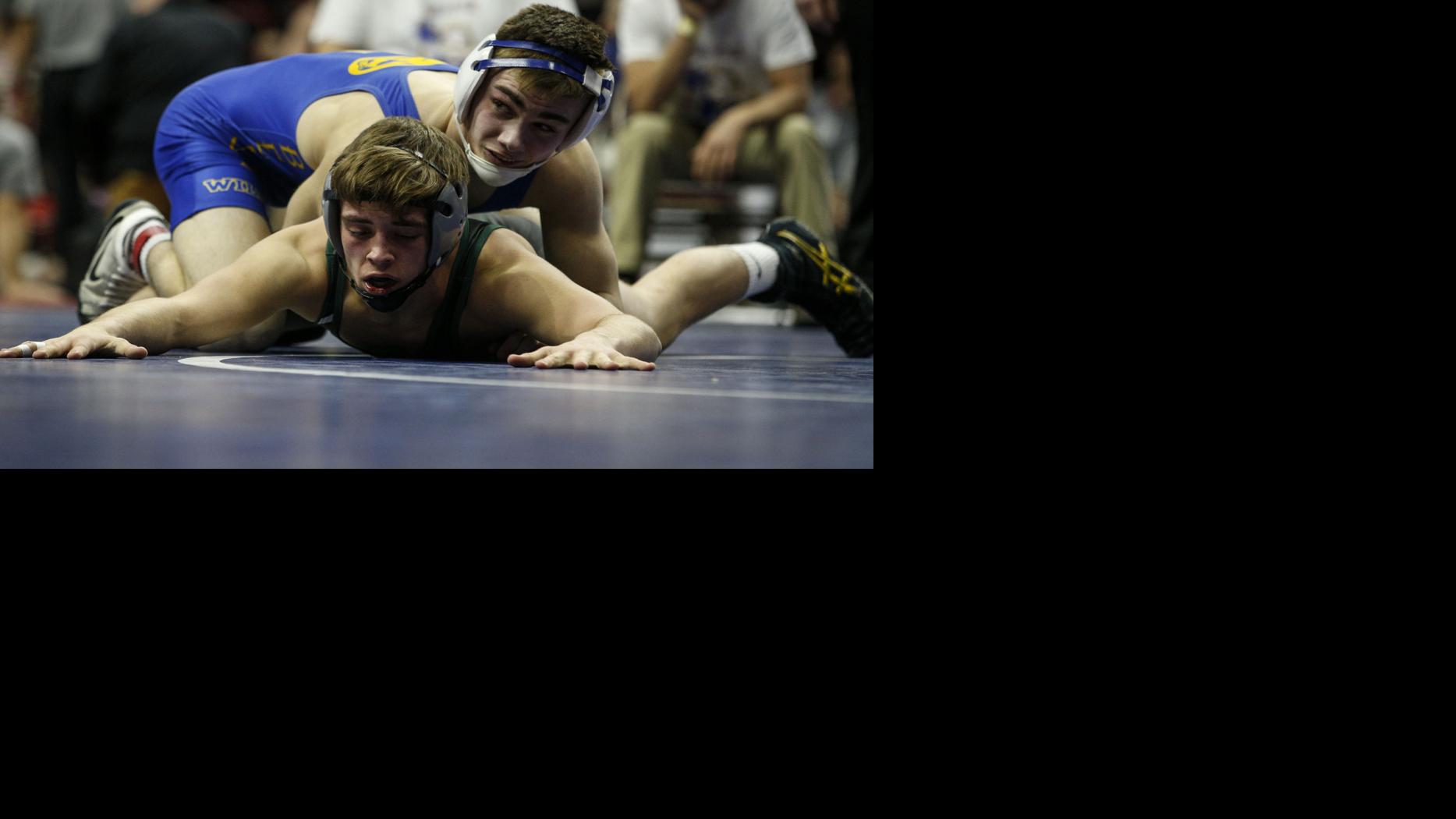 Wilton goes 3for3 in opening round at 1A state tournament High School Wrestling QCVarsity