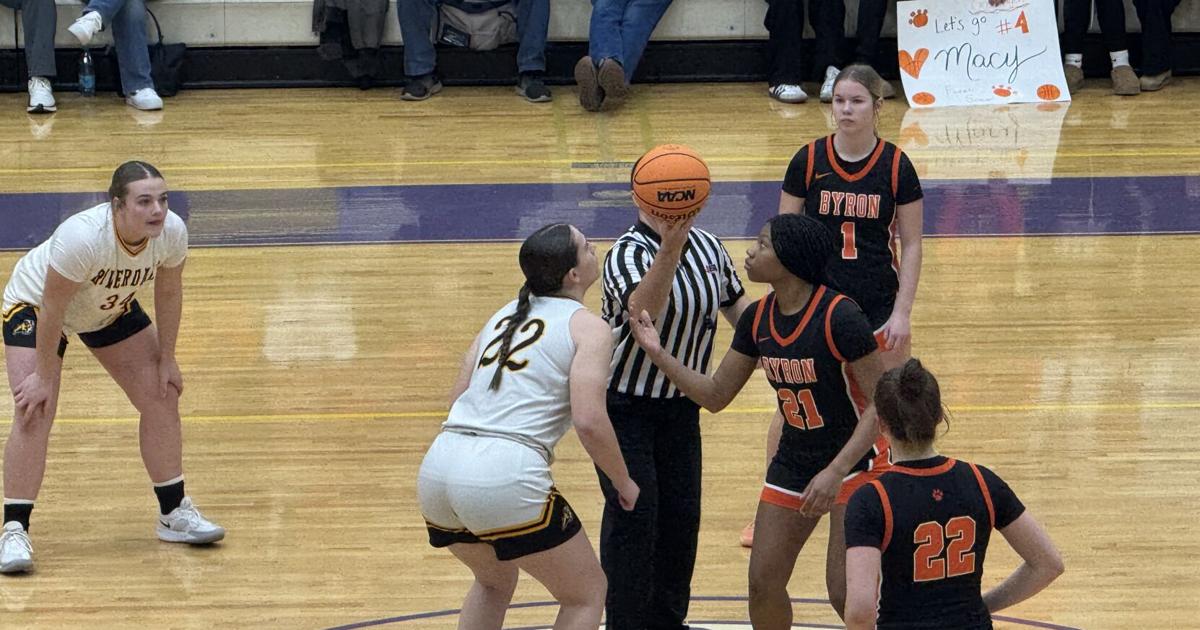 Byron Rimm Byron rolls past Riverdale, wins 2A sectional