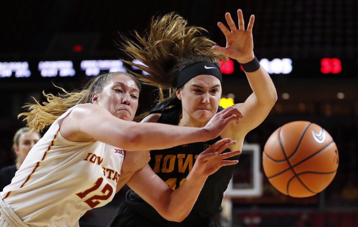 Hawkeyes Hold Off Cyclones End Skid At Isu Iowa Hawkeyes Basketball Qctimes Com
