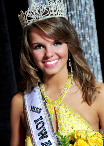 Bettendorf gains two pageant crowns | Local News | qctimes.com