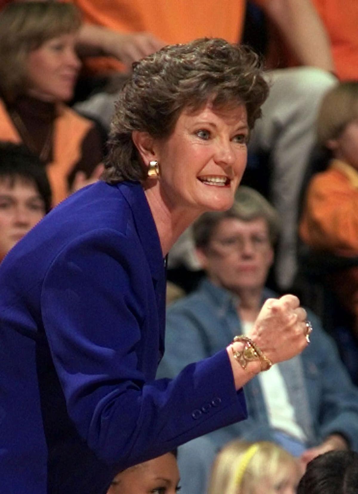 Obit Pat Summitt Basketball