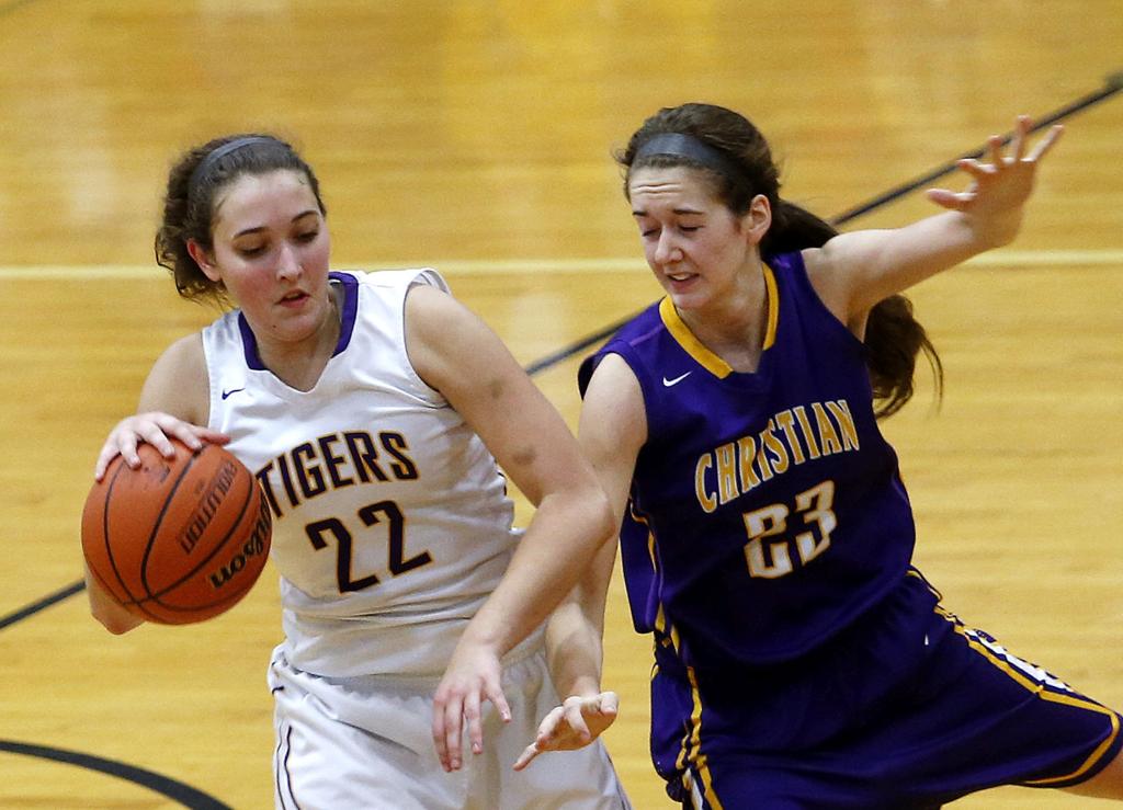 2017 Quad City Times All Western Illinois Girls Basketball Team