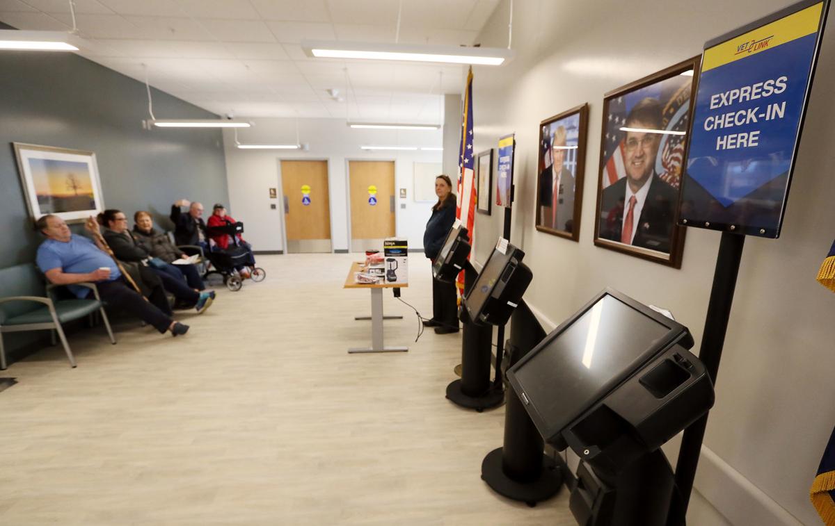 New VA clinic opens in Davenport