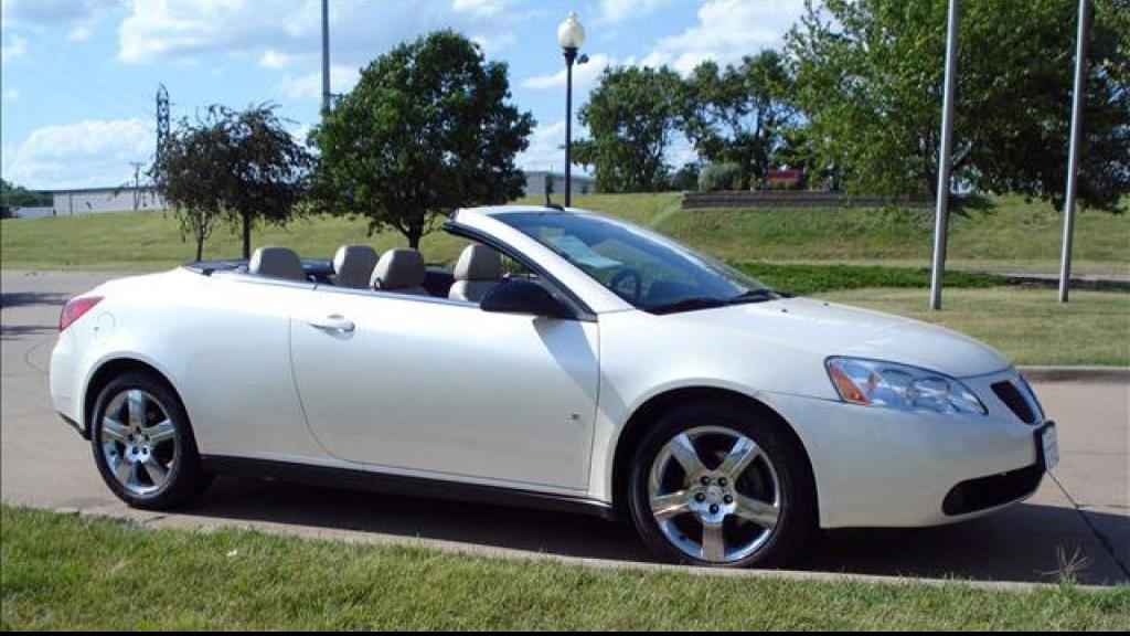 2008 Pontiac G6 GT Hard top convertible, 3.9L 6 cyl. Car