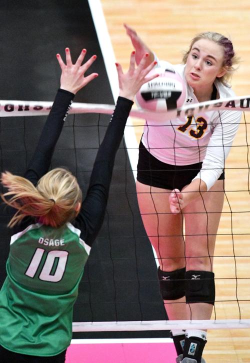 Osage vs Tipton state volleyball