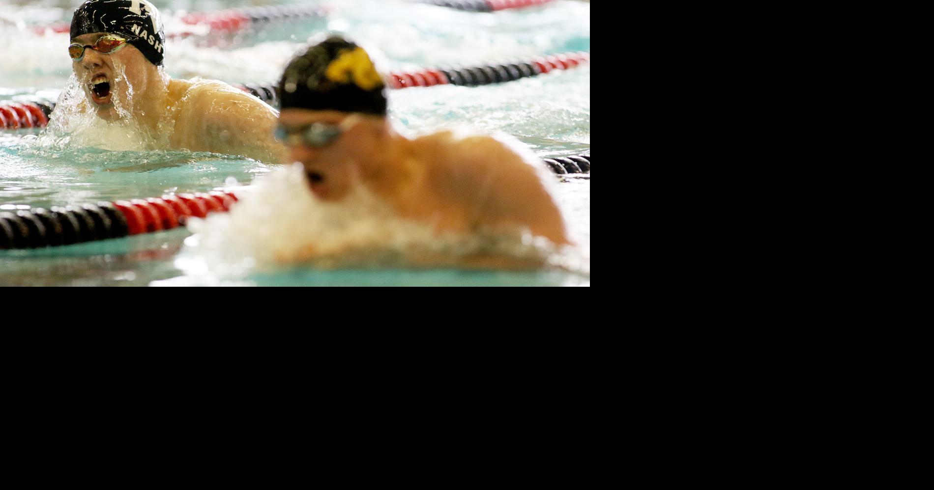 Bettendorf clips PV for district title