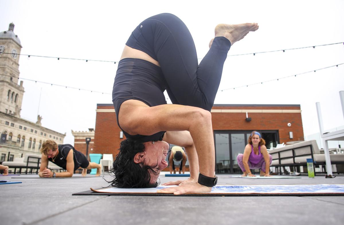 Yoga At Bars And With Cats Quad City Classes Are Getting More Flexible Local News Qctimes Com
